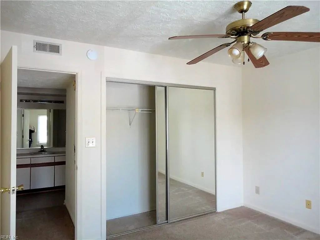 59 Wells CT, HAMPTON VA 23666 thumb 8
