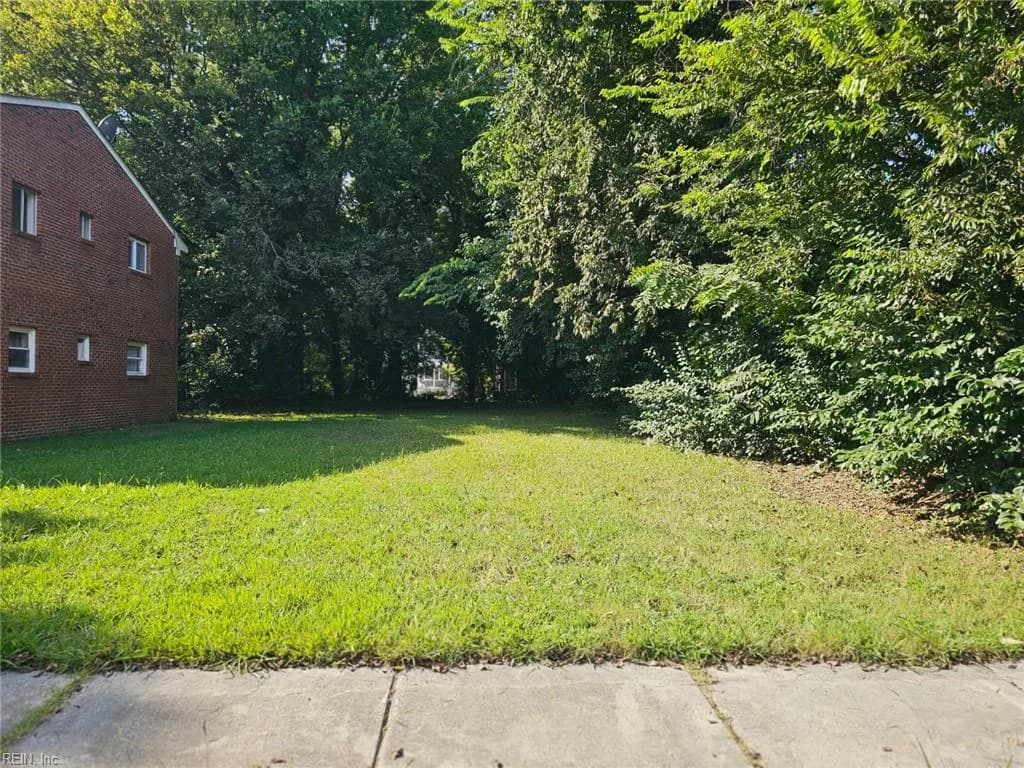 1827 Carswell ST, NORFOLK VA 23504 - Photo 2