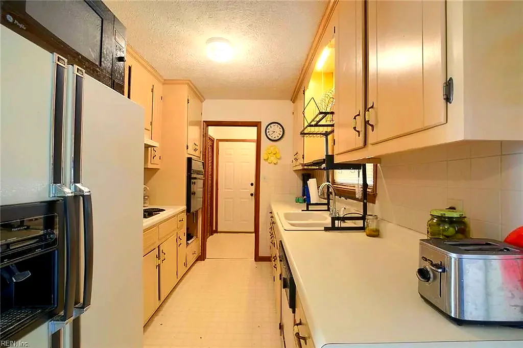 5111 Duchess LN, GLOUCESTER VA 23061 thumb 8