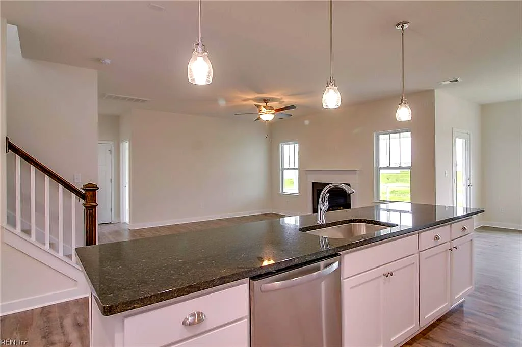 4329 Danali LN, VIRGINIA BEACH VA 23456 thumb 12