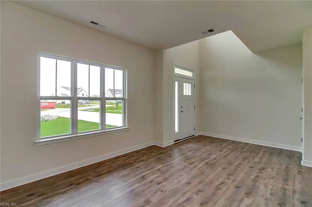 4329 Danali LN, VIRGINIA BEACH VA 23456 - Photo 5