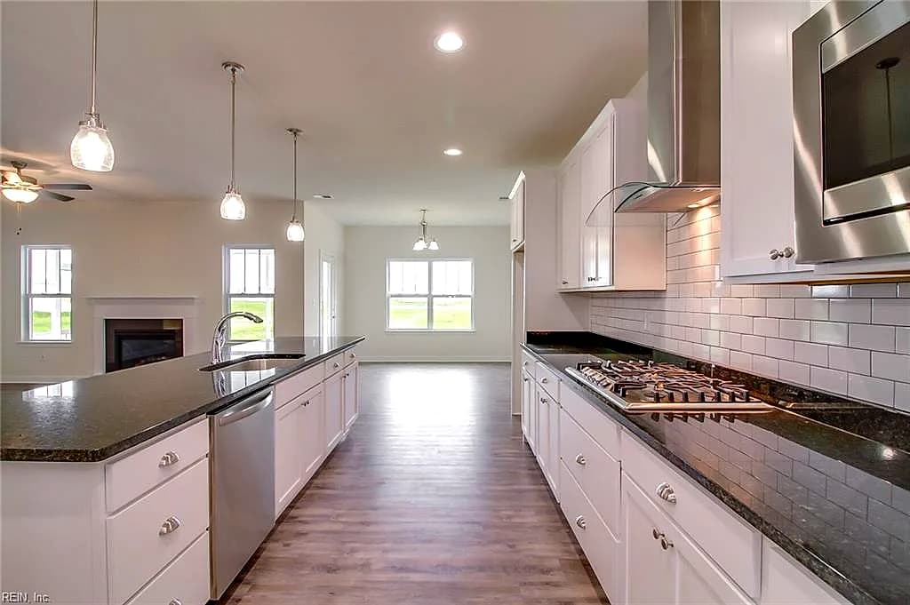 4329 Danali LN, VIRGINIA BEACH VA 23456 thumb 9