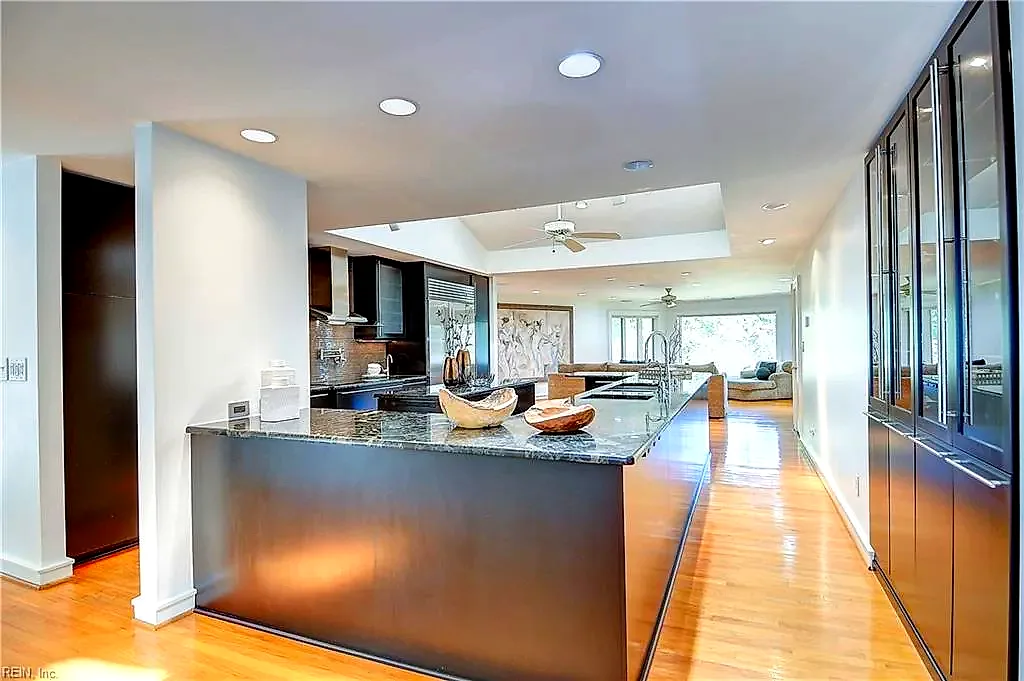 2030 Hunters TRL, NORFOLK VA 23518 thumb 11