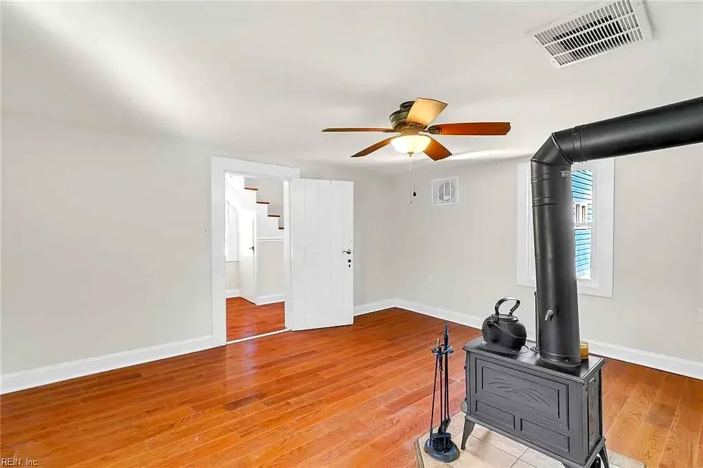 1055 Ridgefield RD, MATHEWS VA 23109 thumb 12