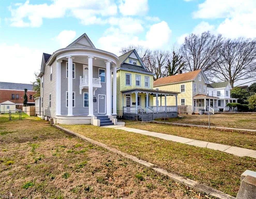 241 Newport News AVE, HAMPTON VA 23669 - Main photo