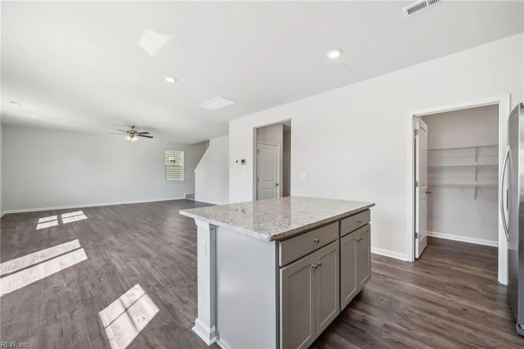 1123 Erin DR, SUFFOLK VA 23435 thumb 7