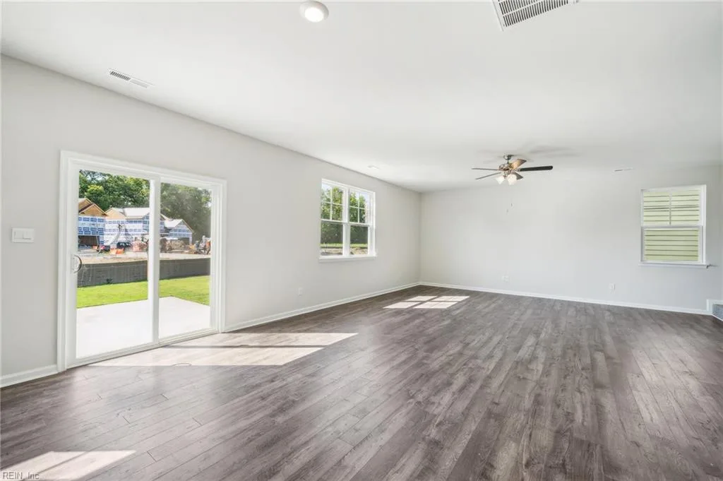 1123 Erin DR, SUFFOLK VA 23435 thumb 10