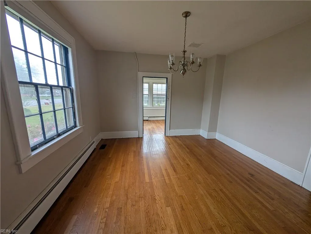 29 N Court ST, WINDSOR VA 23487 thumb 8