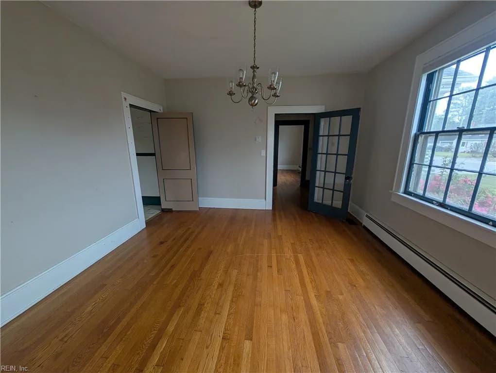 29 N Court ST, WINDSOR VA 23487 thumb 9