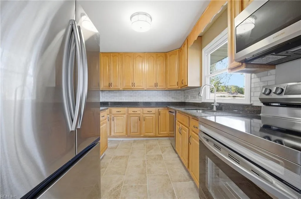 213 Kingwood DR, NEWPORTNEWS VA 23601 thumb 9