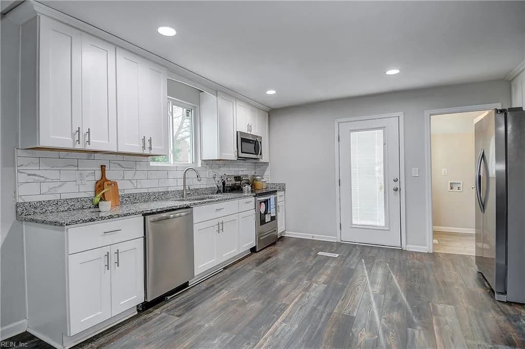20 Jordan LN, PORTSMOUTH VA 23703 thumb 11