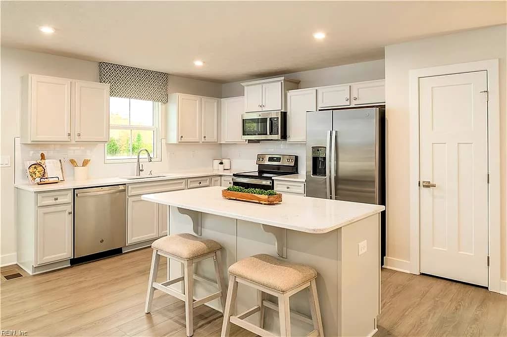 4117 Stith LN, TOANO VA 23168 - Photo 4