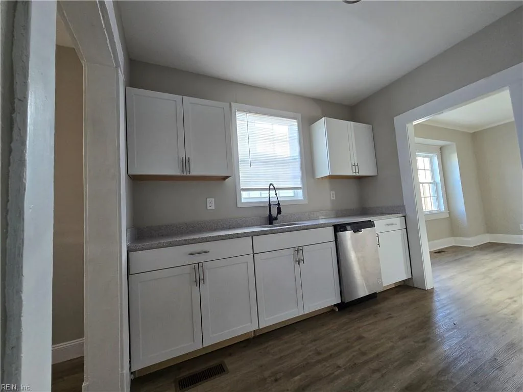 3941 Omohundro AVE, NORFOLK VA 23504 thumb 12