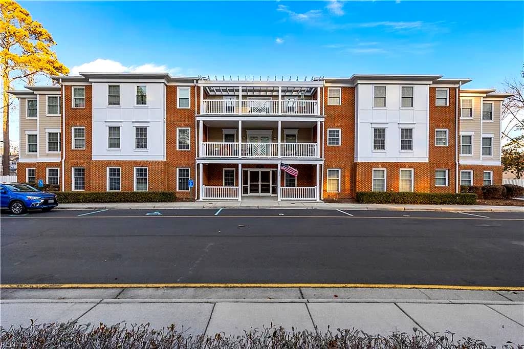 140 Springer LN #232, CHESAPEAKE VA 23320 - Main photo