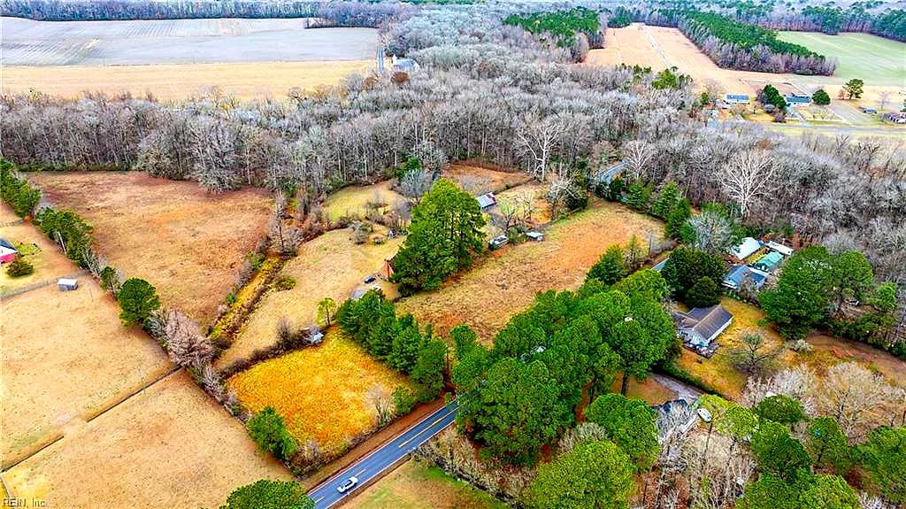 4500 Backwoods RD, CHESAPEAKE VA 23322 - Photo 3