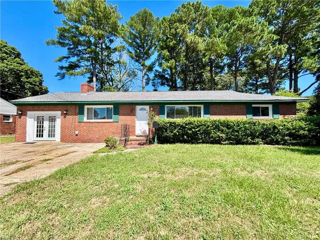 1004 Anoka AVE, VIRGINIA BEACH VA 23455 - Photo 2