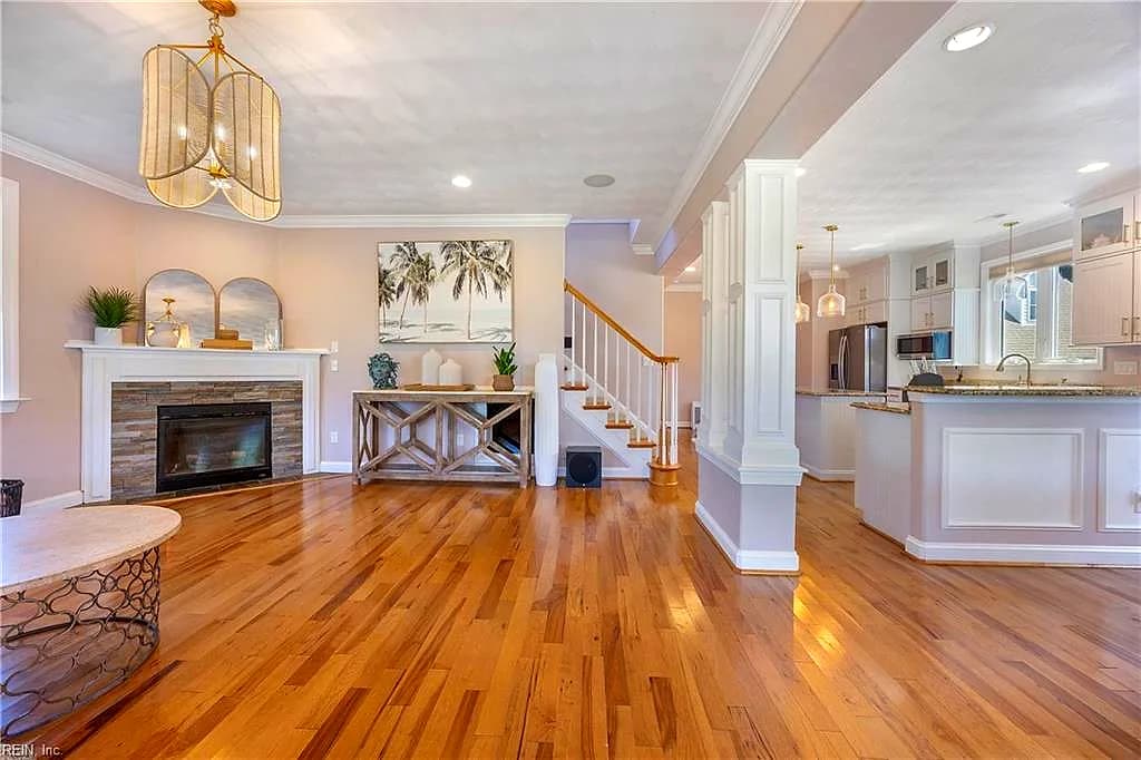 204 Fentress DR, KNOTTSISLAND NC 27950 - Main photo