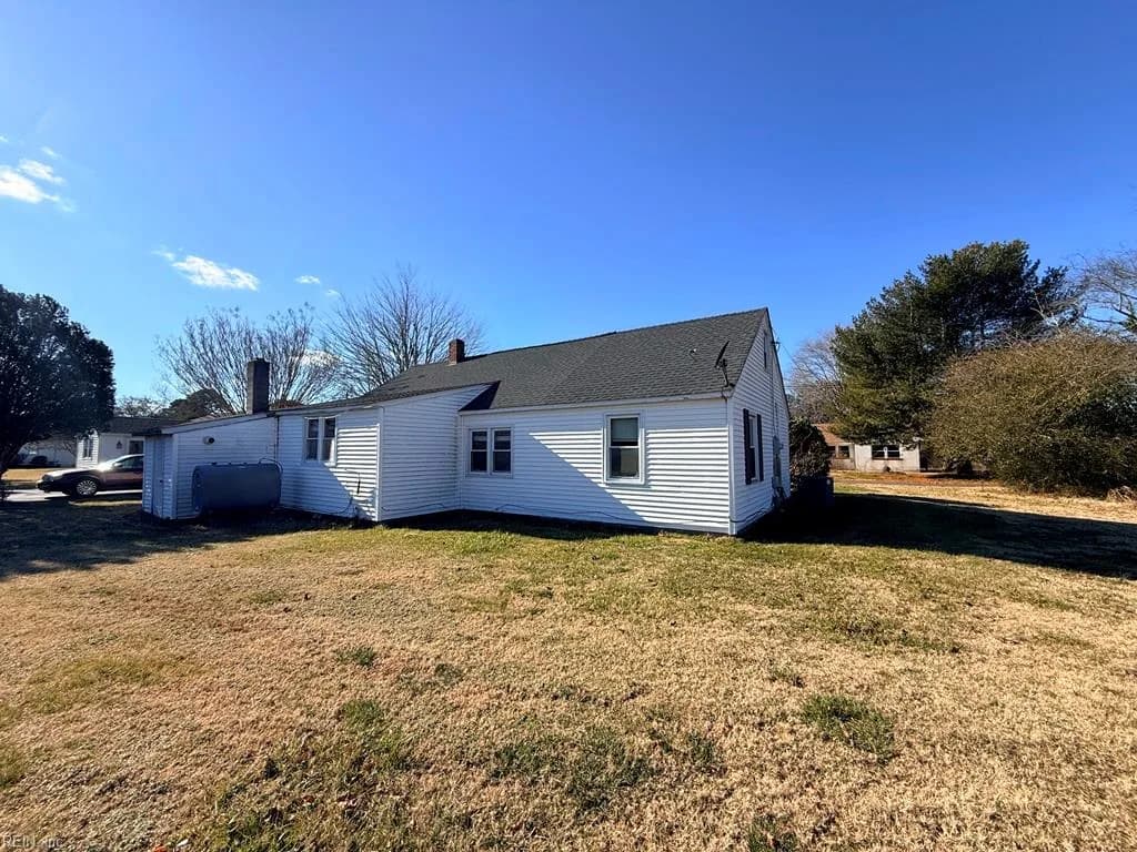 22 Jackson ST, ONANCOCK VA 23417 thumb 9