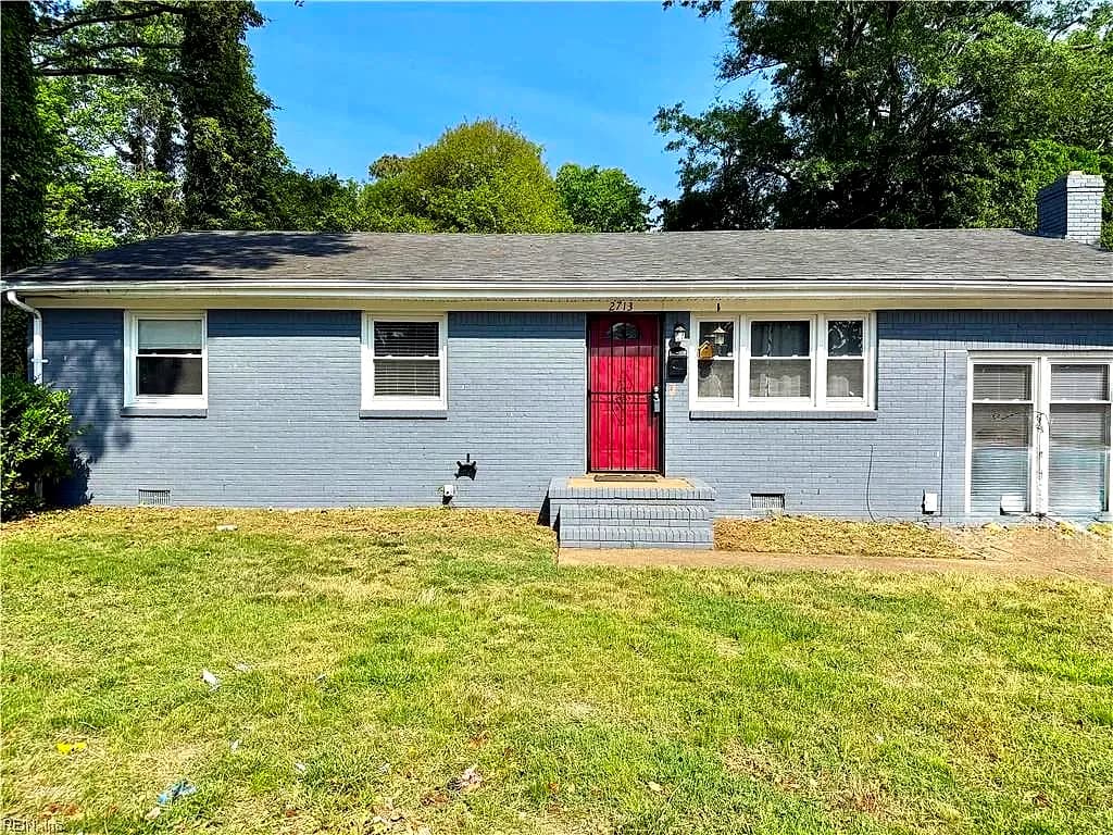 2713 Saint Mihiel AVE, NORFOLK VA 23509 - Photo 2
