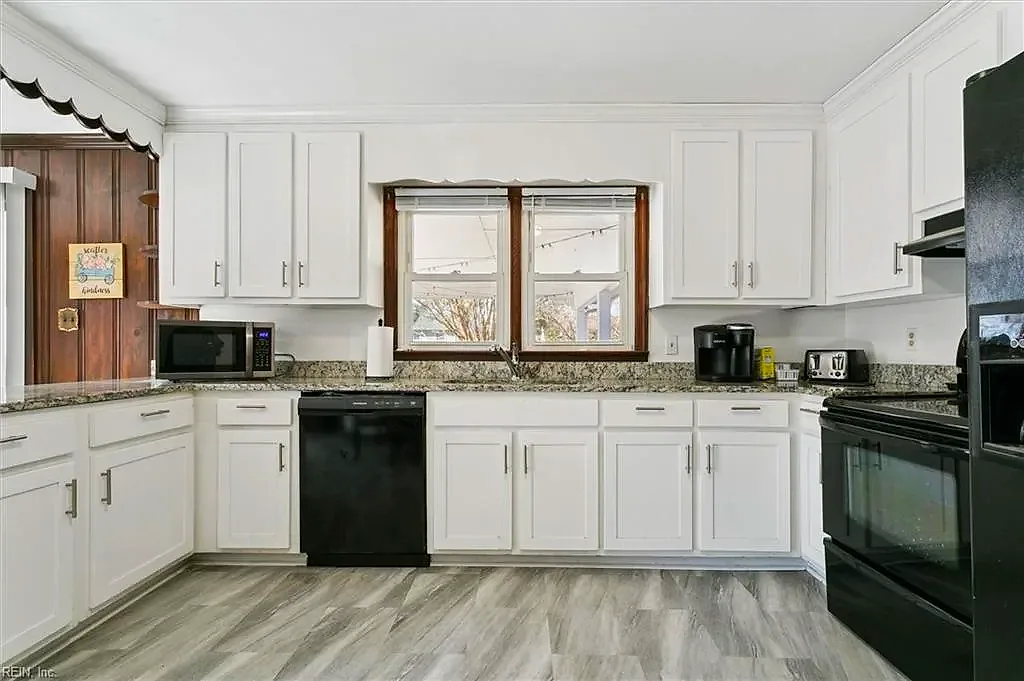 66 Cline DR, HAMPTON VA 23666 thumb 11
