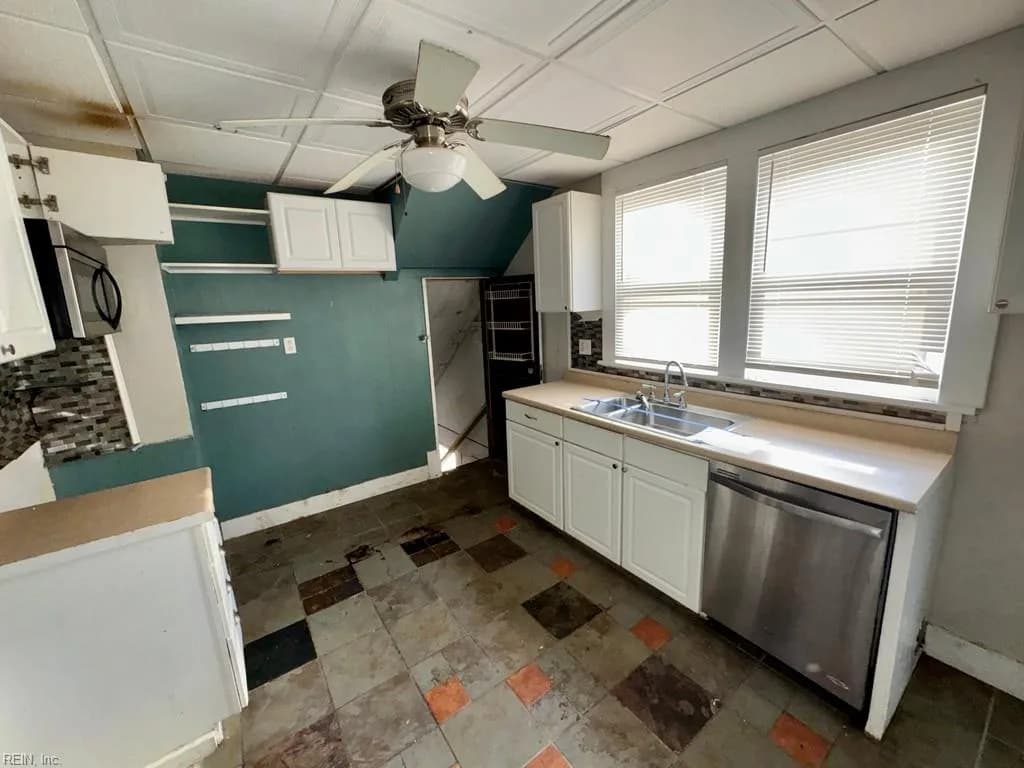 65 Harris RD, PORTSMOUTH VA 23702 thumb 9