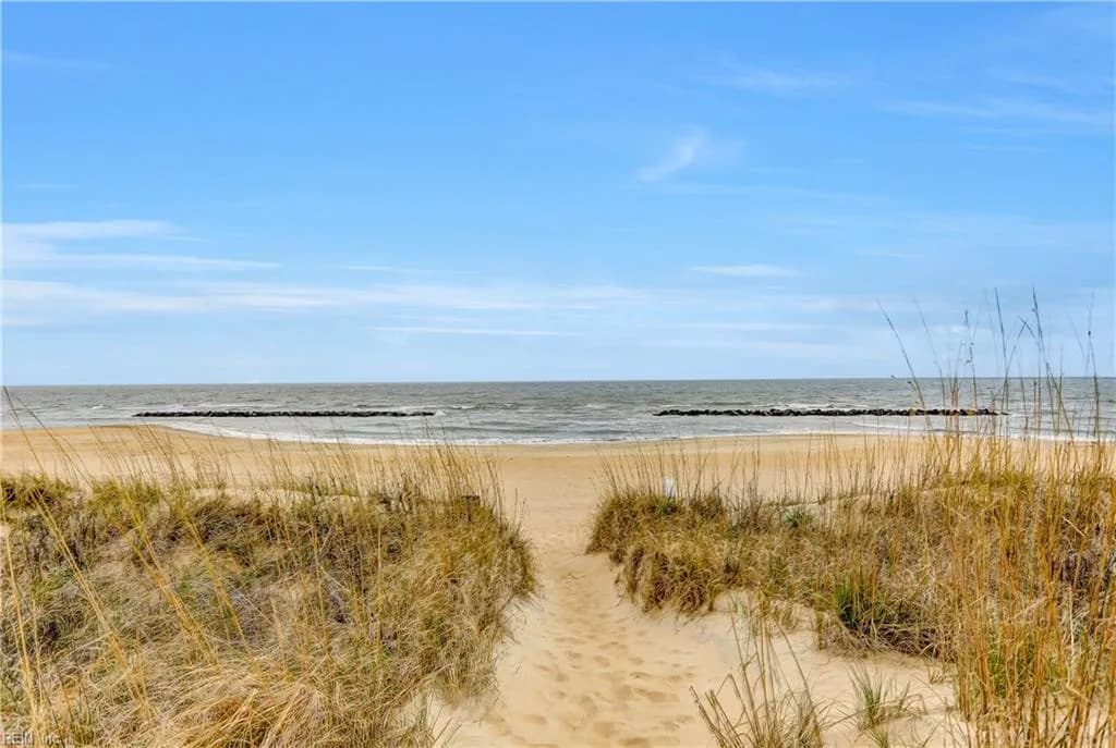 4210A E Beach DR, NORFOLK VA 23518 thumb 8