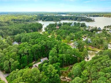 106 Anchor DR, YORKTOWN VA 23692 thumb 8