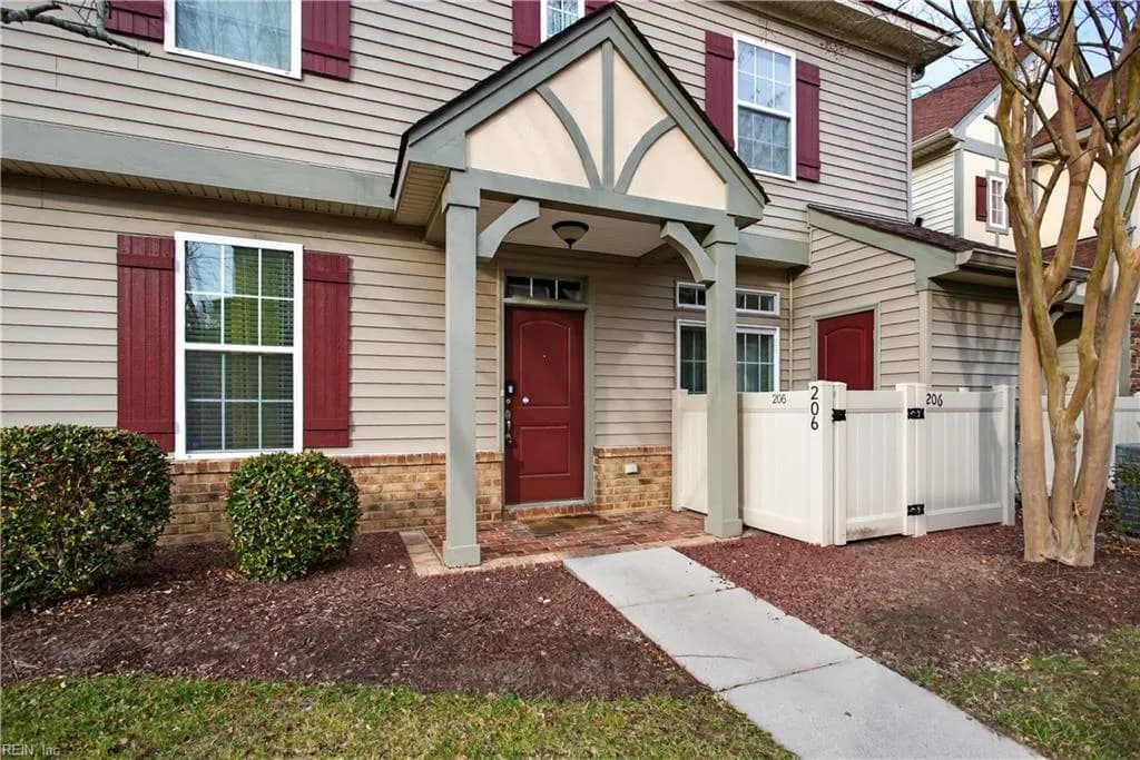 206 Blue Heron TRL, CARROLLTON VA 23314 - Main photo