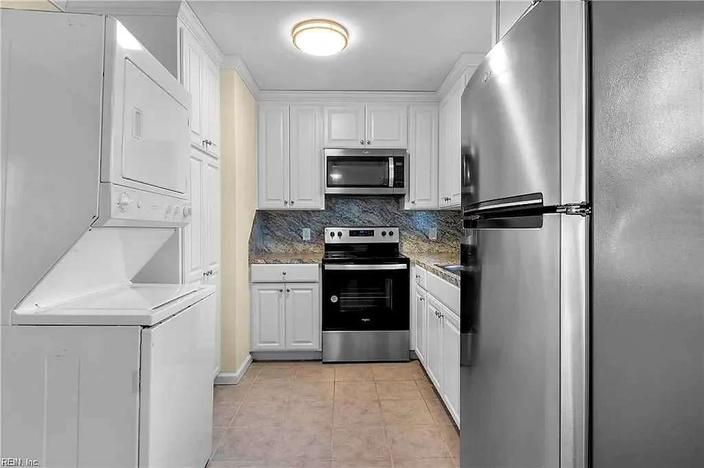420 Thomas ST, FRANKLIN VA 23851 thumb 11