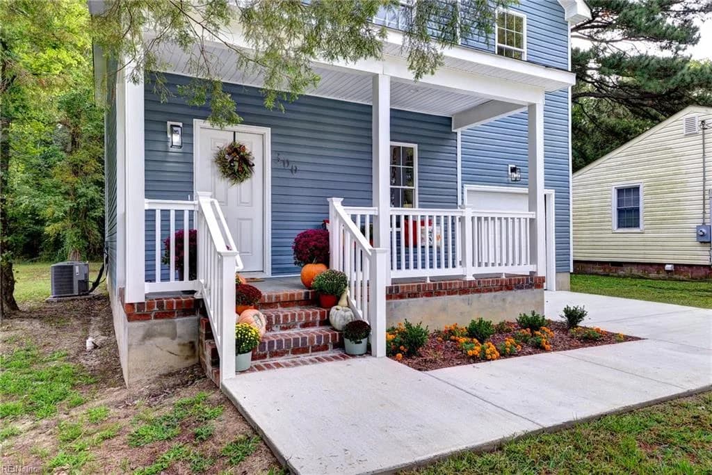300 East ST, SMITHFIELD VA 23430 thumb 6