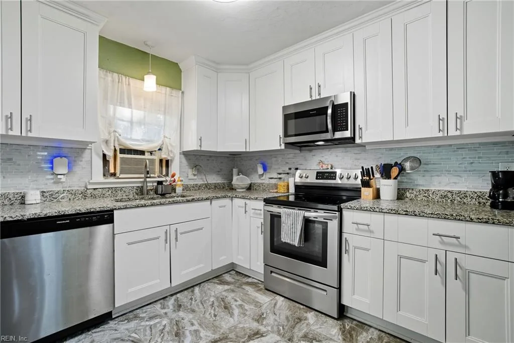 6245 Alexander ST, NORFOLK VA 23513 thumb 12