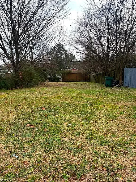0.14AC E Washington ST, SUFFOLK VA 23434 - Photo 4