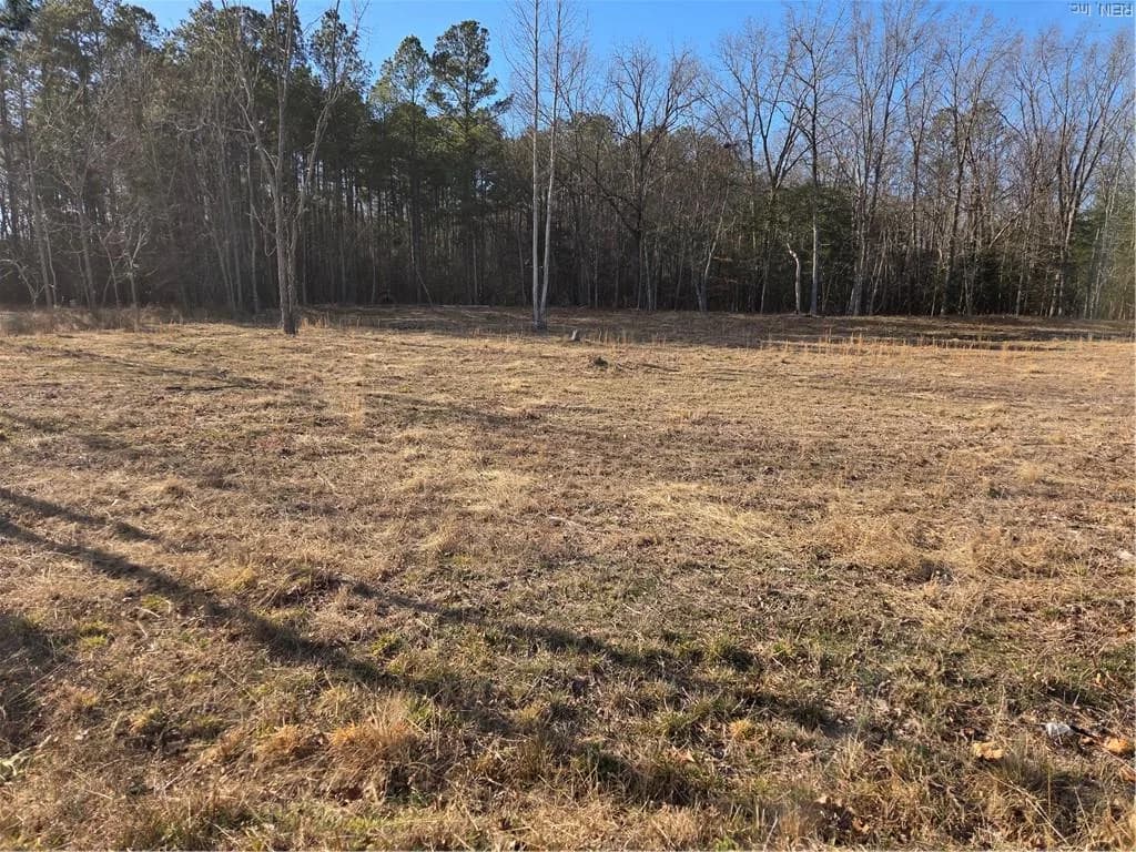 2 Sandy Hill RD, COURTLAND VA 23837 - Main photo