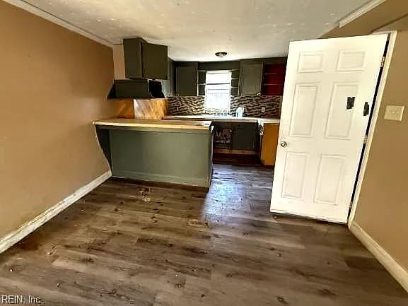 939 Coachpoint RD, HARTFIELD VA 23071 thumb 6
