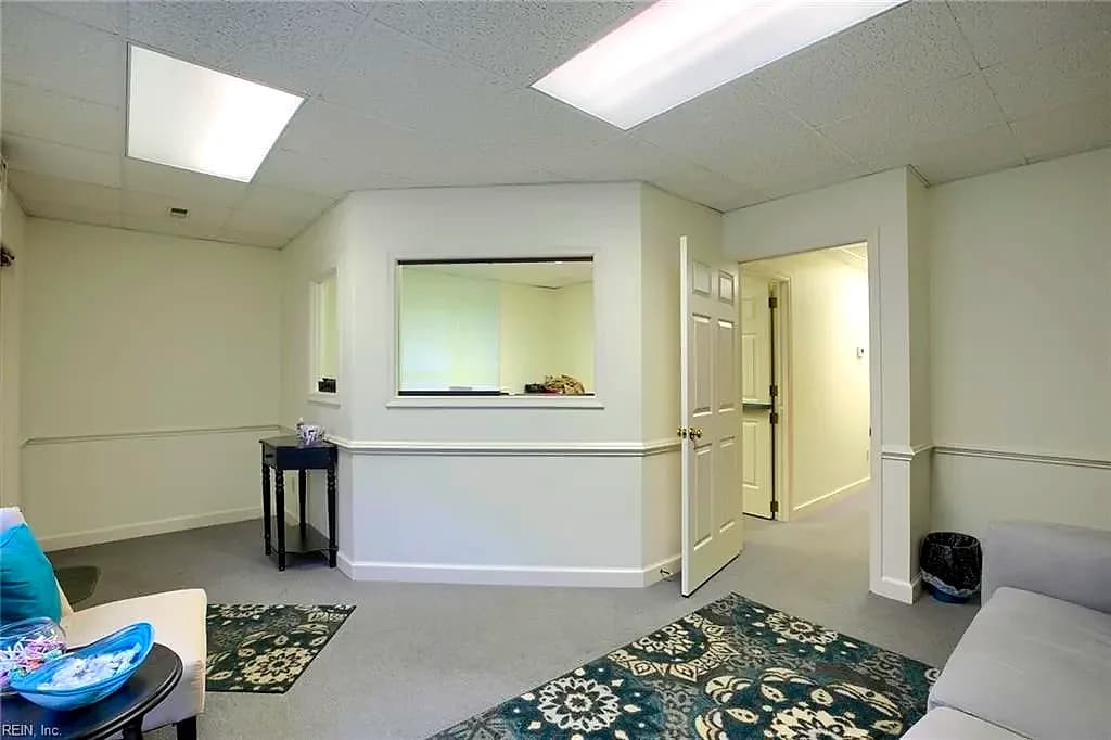 7192 Chapman DR #10, HAYES VA 23072 - Photo 4