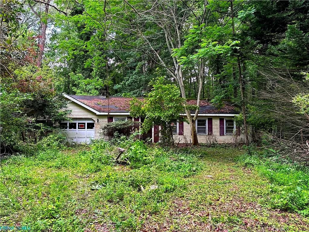 1156 Hallieford RD, HALLIEFORD VA 23068 - Photo 2
