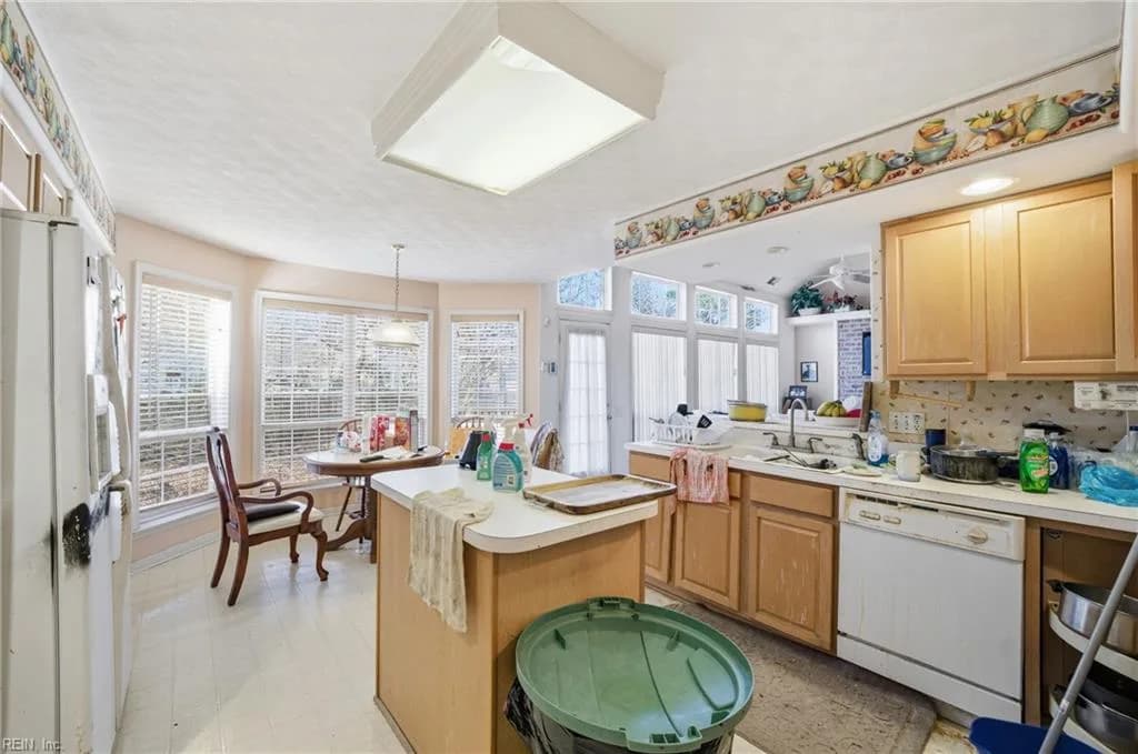 2210 Chesterfield LOOP, CHESAPEAKE VA 23323 thumb 9
