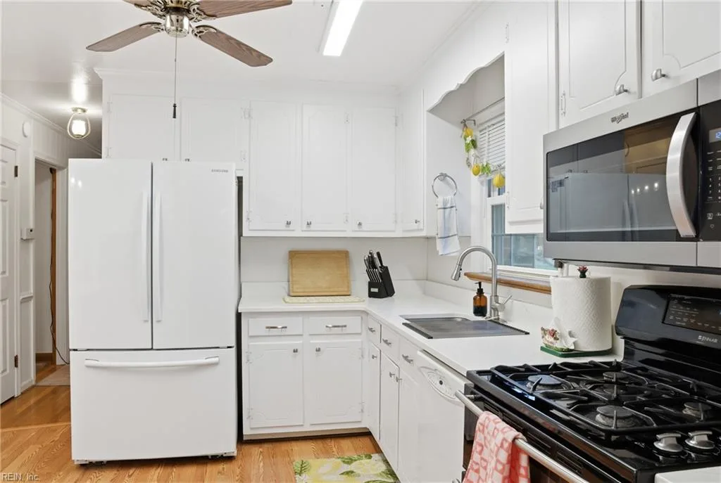 205 Hankins DR, HAMPTON VA 23669 thumb 8