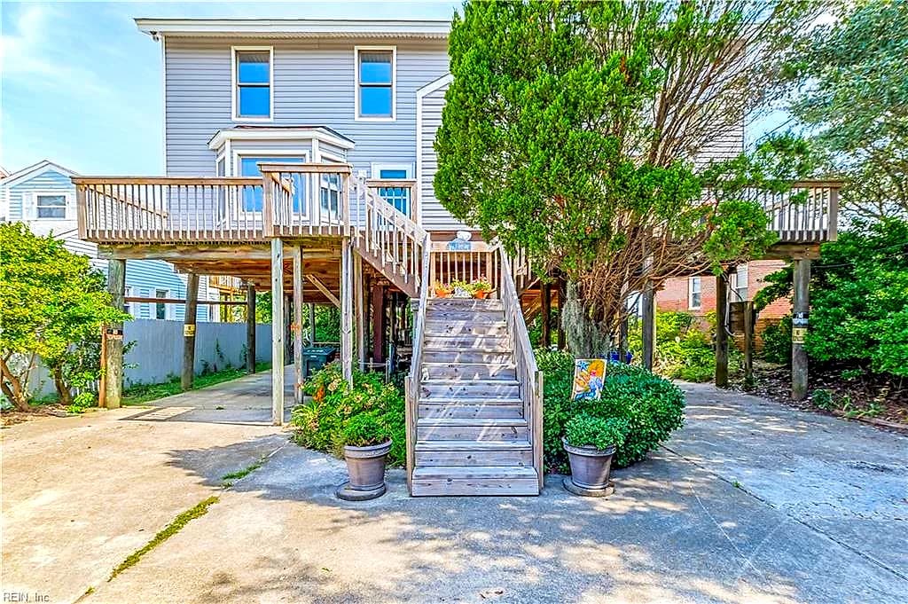 1370 E Ocean View AVE #A, NORFOLK VA 23503 - Photo 2