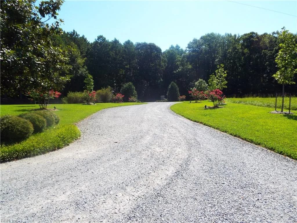 15050 White Meadow RD, BOYKINS VA 23827 - Main photo