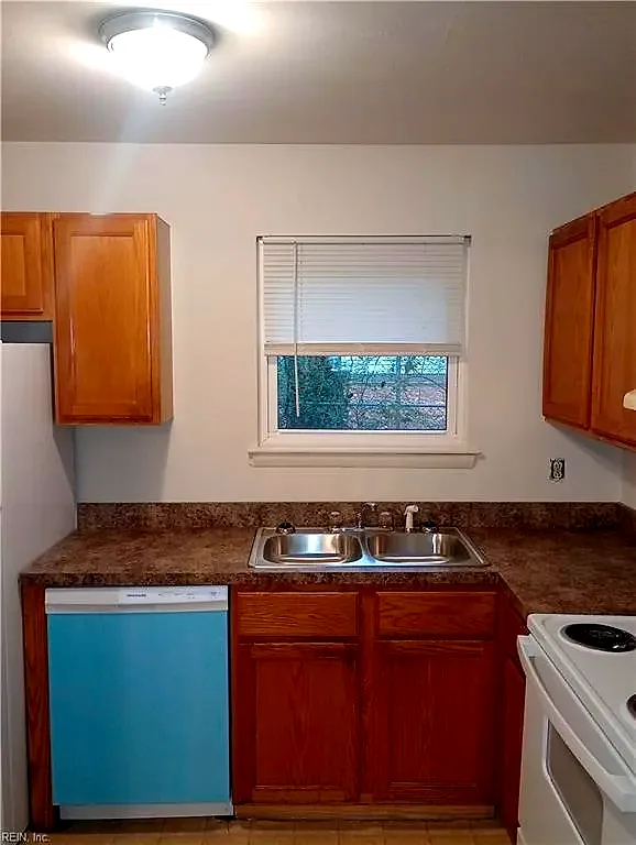 2219 Pine Shore CT, VIRGINIABEACH VA 23455 thumb 6