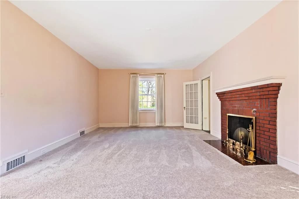 330 Kemp LN, CHESAPEAKE VA 23325 thumb 8