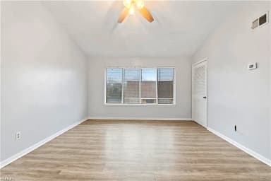 220 Pacific DR #2, HAMPTON VA 23666 thumb 6