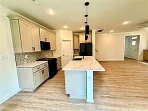 709 Flatrock LN, CHESAPEAKE VA 23320 thumb 12