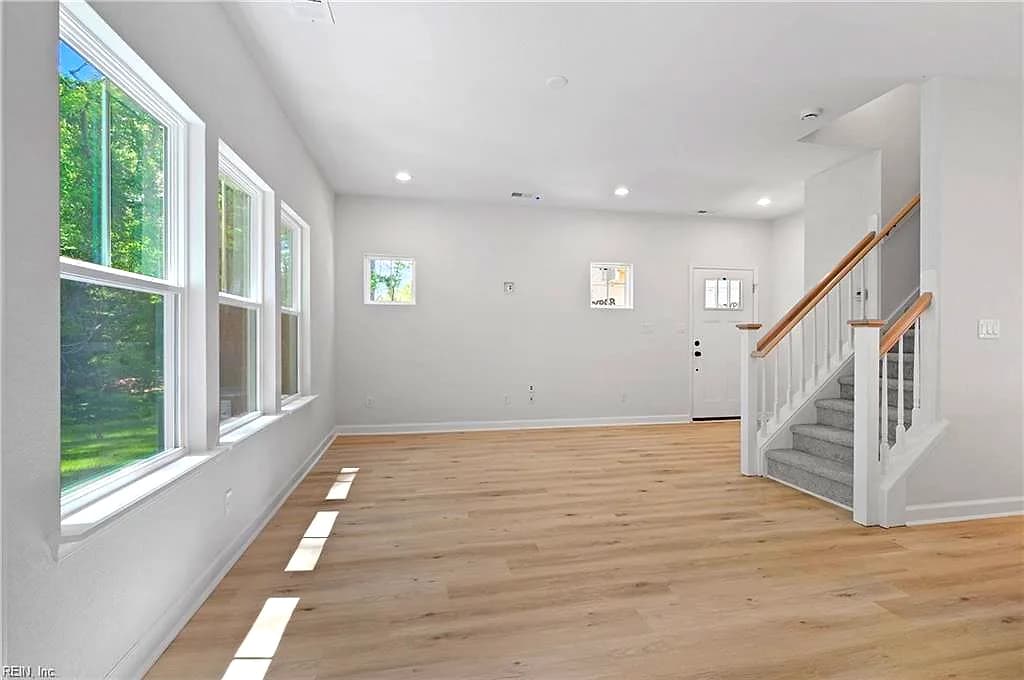 1008 Serene RD #103, SUFFOLK VA 23435 - Photo 4