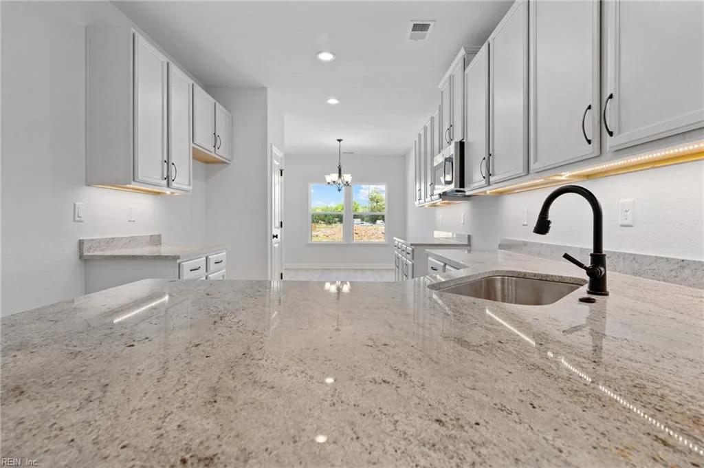 1008 Serene RD #103, SUFFOLK VA 23435 thumb 6