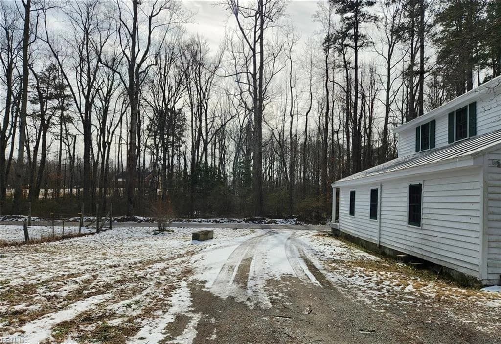 7439 New Design RD, ELBERON VA 23846 thumb 9