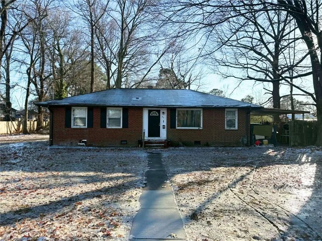 64 Saunders RD, NEWPORT NEWS VA 23601 - Photo 2