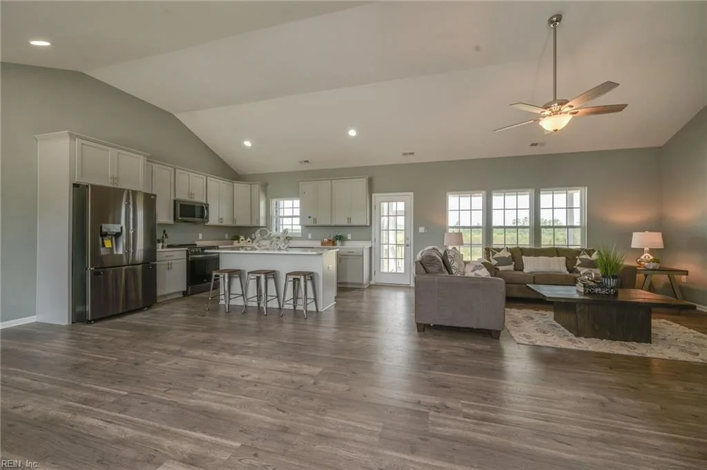 1120 rountree CRES, SUFFOLK VA 23434 thumb 8