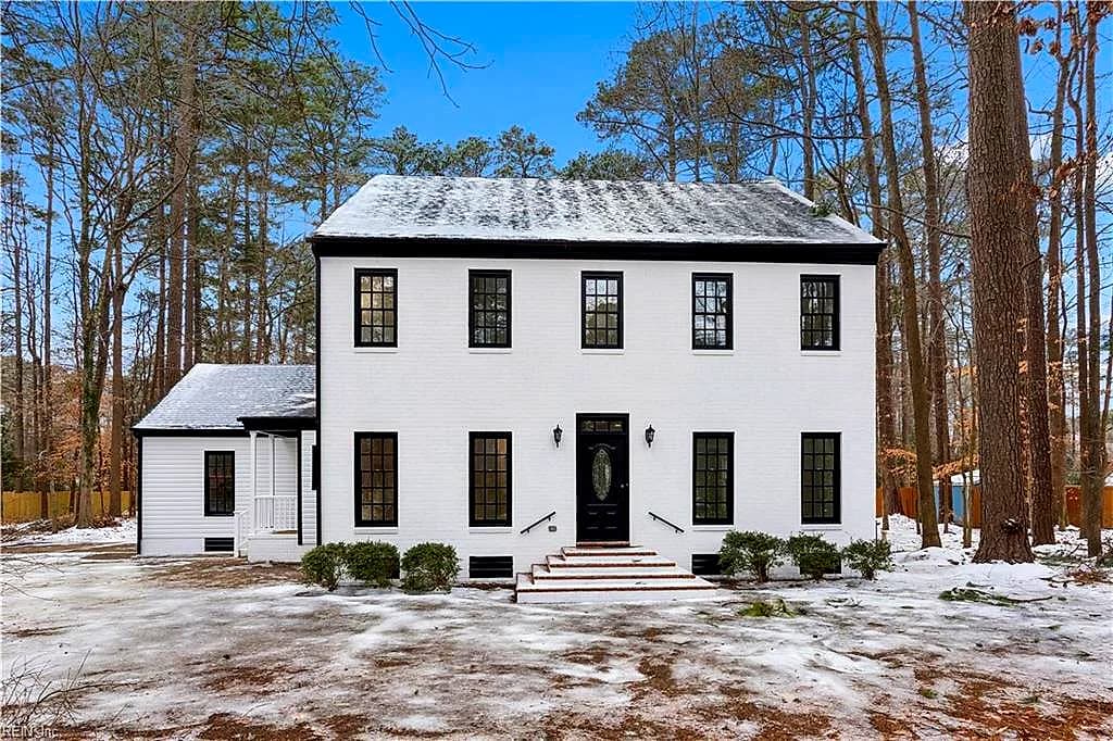 123 Loblolly DR, YORKTOWN VA 23692 - Main photo